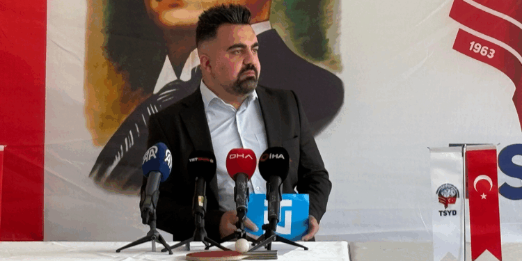 Milli Para Tenisçi Nesim Turan kariyerini noktaladı