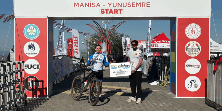 Milli sporcu Ekin Ereke, Dağ Bisikleti Yarışı’nda ikincilik elde etti