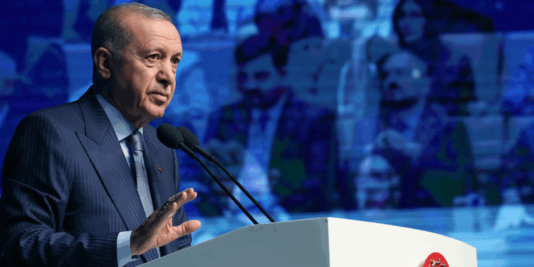 Nüfusun azalması, savaştan çok daha önemli bir tehdittir