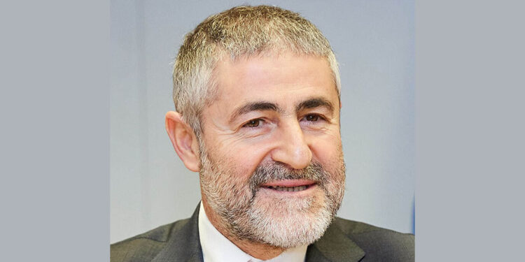 Nureddin Nebati'nin eşine İBB'den 32 ihale mi verildi?