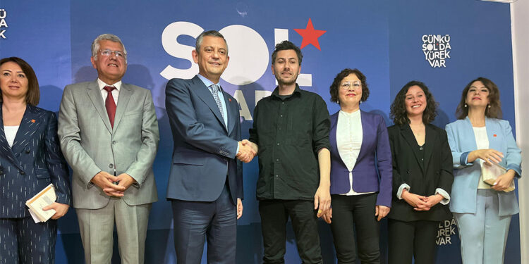 Deprem toplantısına İstanbul Büyükşehir Belediyesi davet edilmedi