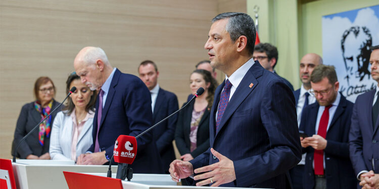 Rakibinizi ortadan kaldırıyorsanız bu bir ülkenin iç işi değildir