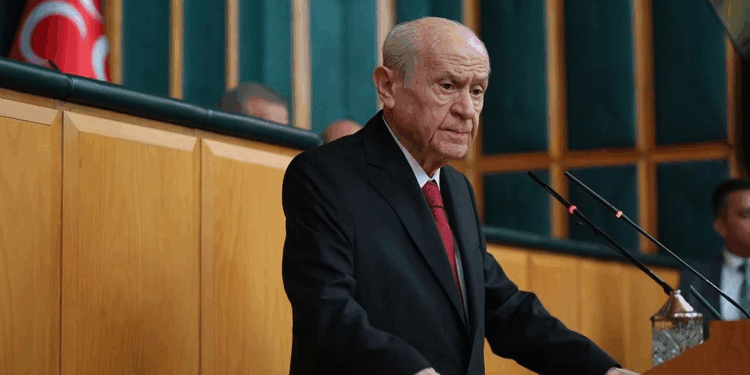 Ön şartsız İmralı çağrısına bağlılık esastır