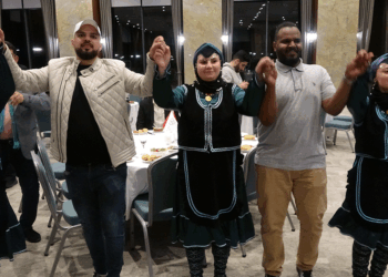 Orta Doğu Kültür ve Turizm Zirvesi'nde horon oynarak eğlendiler