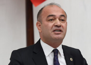 Doğu Akdeniz'de yürütülen enerji projelerinde gizli pazarlıklar mı var?