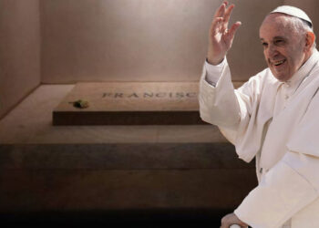Papa Franciscus'un mezarından ilk fotoğraflar yayınlandı