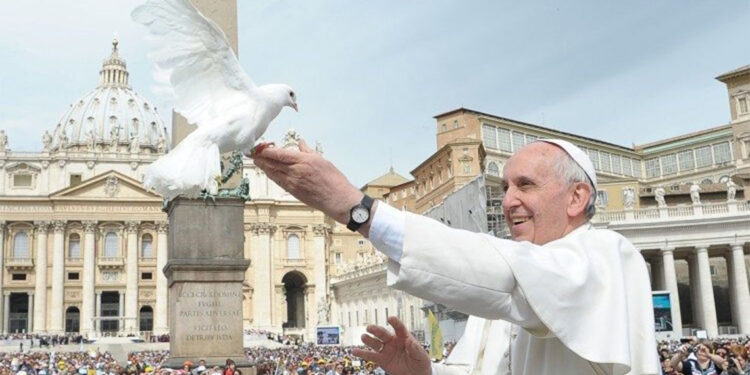 Vatikan liderinin ölümünün ardından dünyadan mesajlar