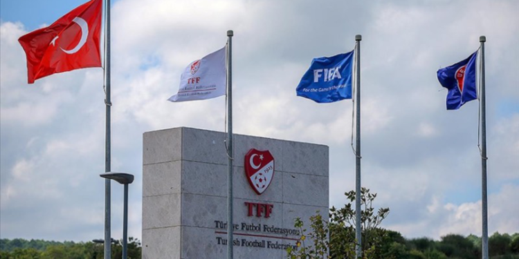 PFDK'dan 5 Süper Lig ekibine para cezası