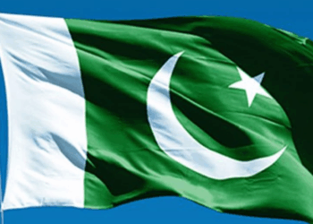 Pakistan'da bombalı saldırı: 4 ölü
