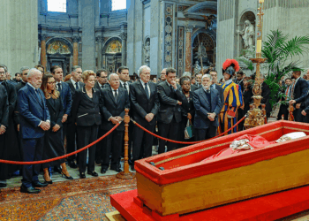 Papa Franciscus için cenaze töreni 