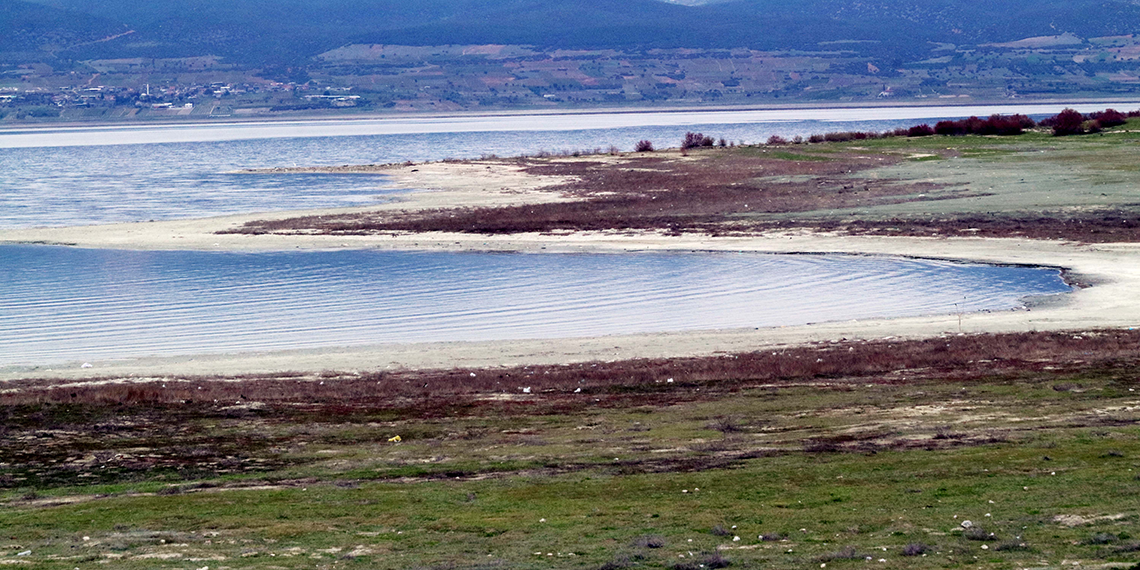 Profesörden 'Burdur Gölü yeşil kuşak projesiyle kurtulur' önerisi