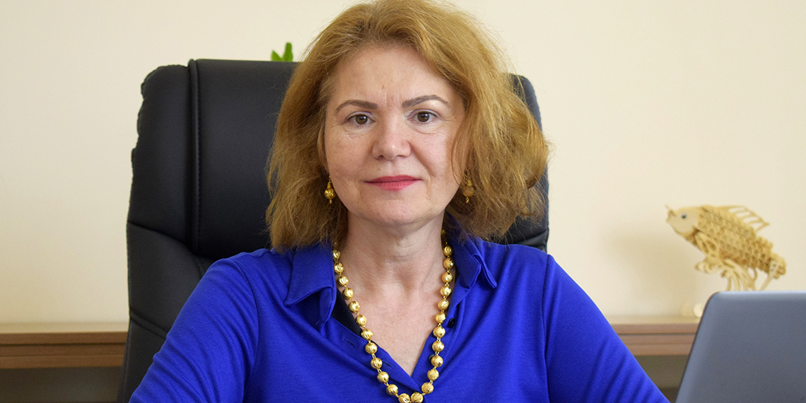 Profesörden denizanalarına temas etmeyin uyarısı