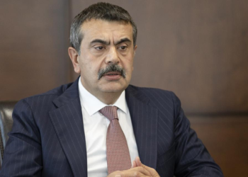 'Protestoya katılan herkes gözaltına alınıyor' şeklinde sunmak yanlış