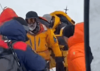 Rusya'da Elbruz Dağı'nda 2 Türk dağcı hayatını kaybetti