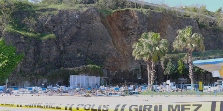 O taş kopmasın diye önlem alınmalıydı