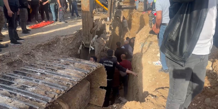 Şanlıurfa'da göçük; 3 işçi toprak altında