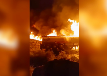 Şarampole devrilen akaryakıt yüklü tanker alev topuna döndü