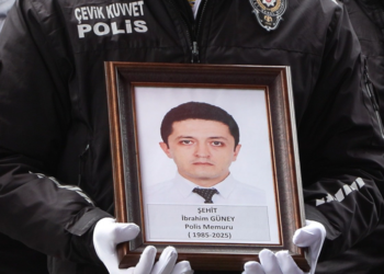 Şehit polis memuru İbrahim Güney son yolculuğuna uğurlandı