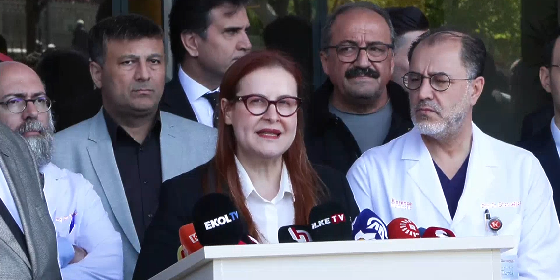 TBMM Meclis Başkanvekili ve DEM Parti İstanbul Milletvekili Sırrı Süreyya Önder'in sağlık durumuna ilişkin doktorlarından açıklama geldi.