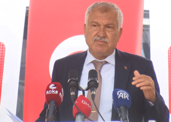 TBB, 40 belediyeye hizmet aracı teslim etti