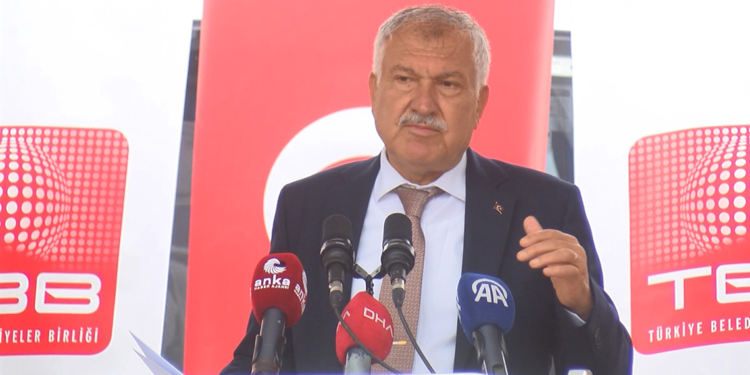 TBB, 40 belediyeye hizmet aracı teslim etti