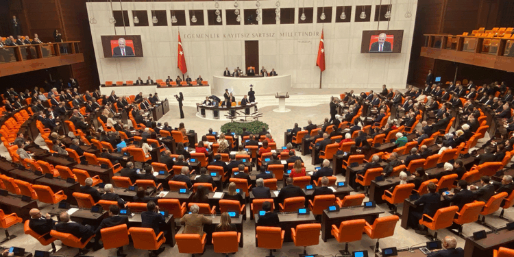 TBMM Genel Kurulu'nda, 'Jammer' tartışması