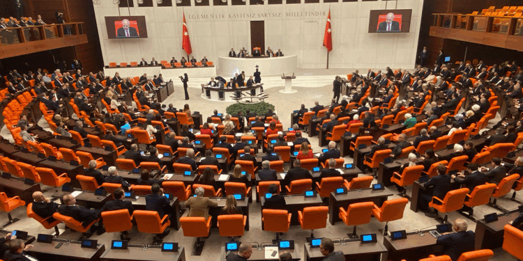 TBMM'de 23 Nisan özel oturumu