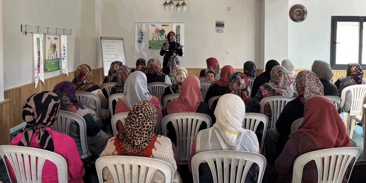 TİKAV, kırsalda yaşayan kadınlara afetlerden korunma eğitimi verecek