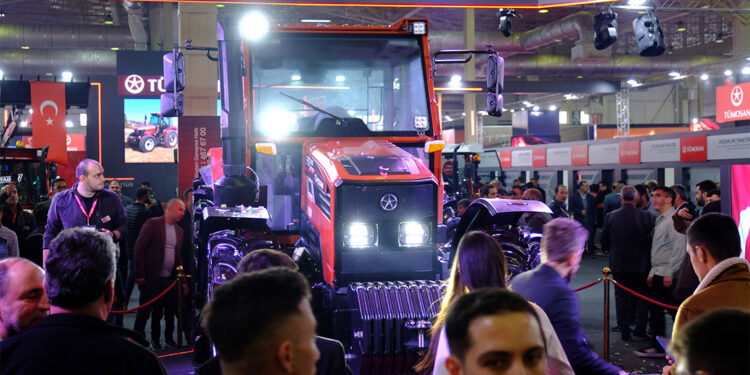 TÜMOSAN 90 Retro serisinin tanıtımı yapıldı