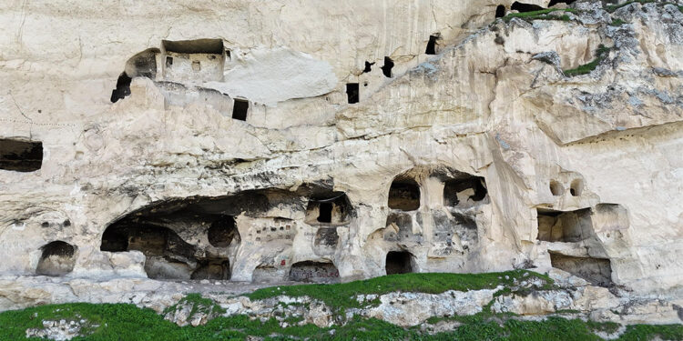 'Urartu mağaraları' turizme kazandırılıyor