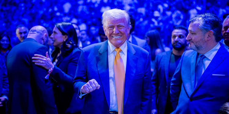 Trump, Somali'de terör hedeflerini vurduklarını duyurdu