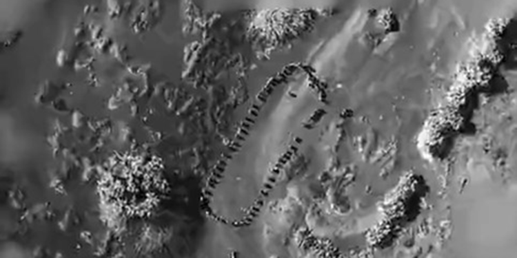 Trump, Yemen'deki Husilere yönelik saldırının görüntüsünü paylaştı