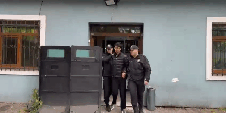 'Valinin yeğeniyim' diyen çakarlı araç sürücüsüne 146 bin lira ceza