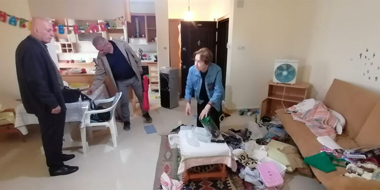 Yazlık apartmanın 8 dairesi hırsızların hedefi oldu