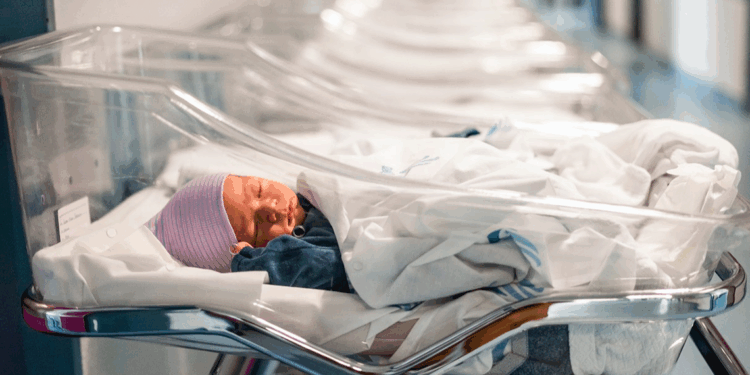 Yenidoğan çetesi duruşması: 112 kayıtları dinletildi