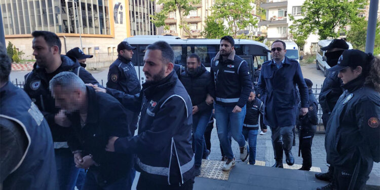 Zonguldak'ta silah kaçakçılığı operasyonu