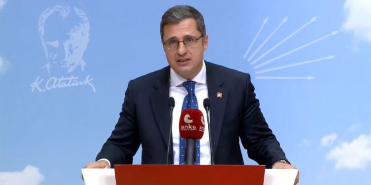 Gülizar Biçer Karaca Anayasa hükmünün gereğini yerine getirmiştir