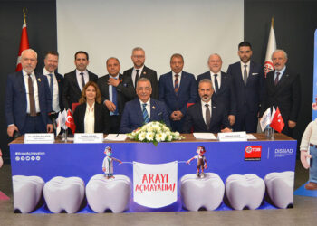 Sağlıkta devrim niteliğinde iş birliği: 'Arayı Açmayalım'