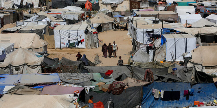 İsrail, Gazze'ye tüm insani yardımları engelliyor