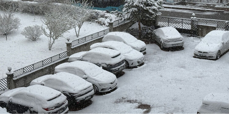 Yarın başkentte kar yağışı ile kuvvetli rüzgar