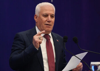 BUSKİ ve BURULAŞ en büyük yolsuzluğun olduğu kurum