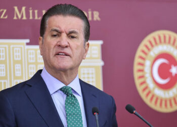İktidara geleceğiz, ülkemizi varlığa, berekete, adalete kavuşturacağız