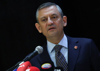Önümüzdeki seçim demokrasi ile otokrasi arasında olacak