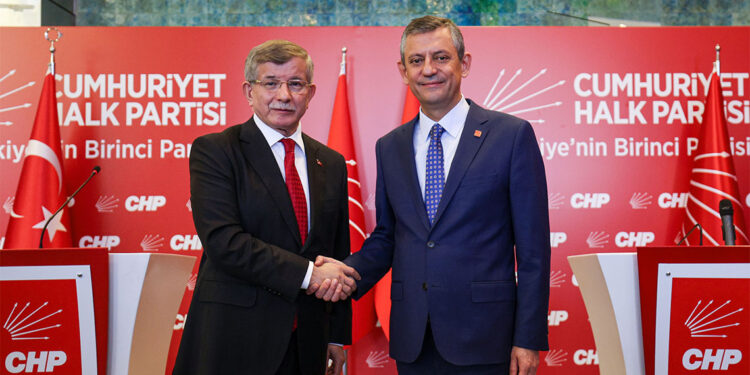 Erdoğan'a darbeci diyen ilk kişi Bahçeli'dir, ben değilim