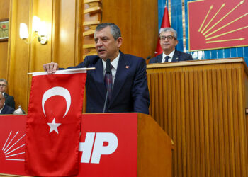 Ulusal egemenliğimizin yılmaz savunucusu tüm yurttaşlarımızın 23 Nisan Bayramı’nı kutluyorum