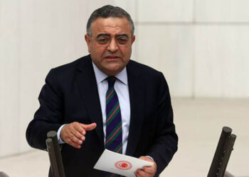 Cezaevlerinde işkence ve kötü muamele yapılıyor