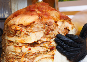 Cevabı eksik kalan; Tavuk döner