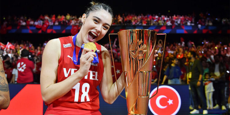 Bu kupayı çok güçlü bir takıma karşı oynayarak aldık