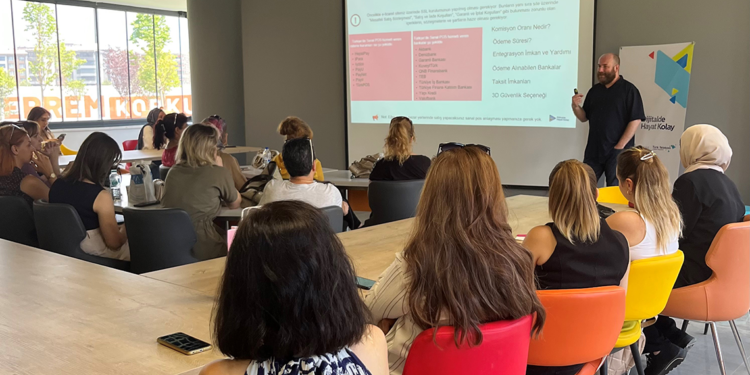 ‘Dijitalde Hayat Kolay’ projesi 30 bin kadının hayatına dokundu