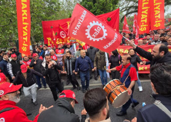Başka yerde miting yapmakla Taksim'e sahip çıkılmaz